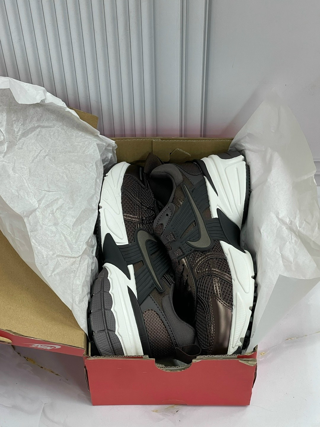 кроссовки nike,кроссовки nike v 2 k run,женские повседневные кроссовки nike v2k run коричневый,кроссовки,женские кроссовки nike