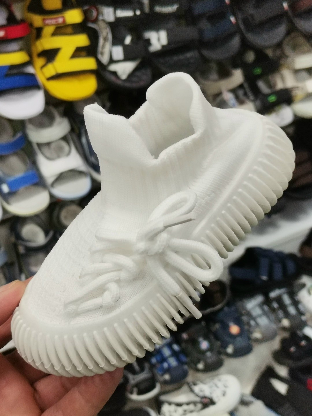 кроссовки,детские кроссовки,кроссовки изики,спортивная ,кроссовки детские текстильные yeezy boost кеды изи