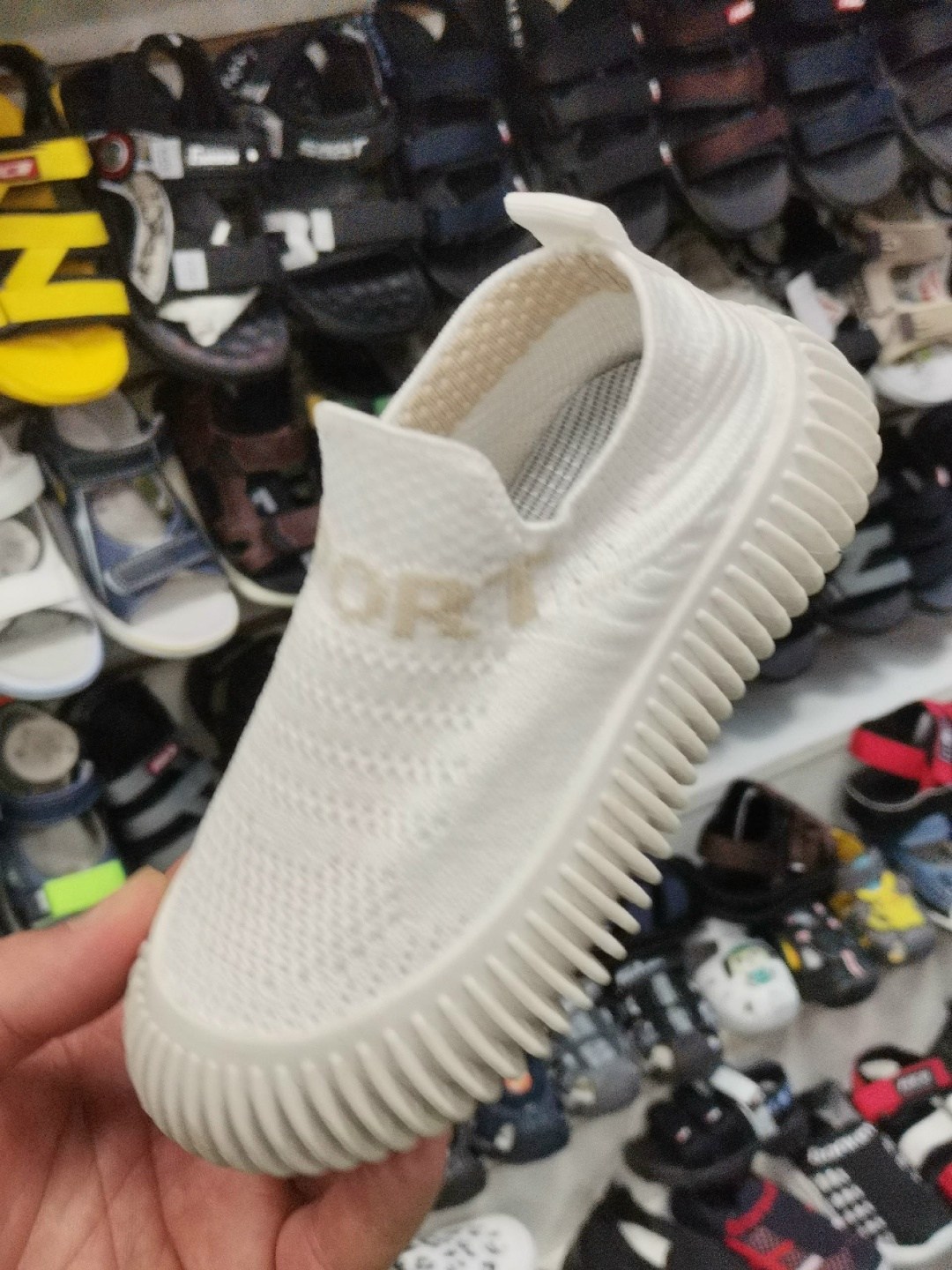 кроссовки,детские кроссовки,кроссовки изики,спортивная ,кроссовки детские текстильные yeezy boost кеды изи