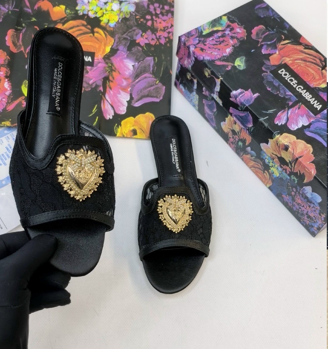 шлепанцы dolce gabbana женские,dolce gabbana amore сандалии женские,,dolce & gabbana shoes,dolce & gabbana shoes for d&g slippers