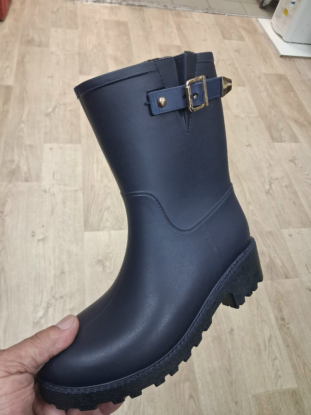 женские резиновые сапоги,резиновые сапоги,,резиновые полусапоги женские,сапожки