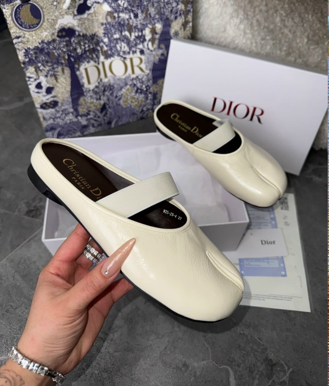 ,шлепанцы christian dior,тапочки dior,шлепанцы женские, женская