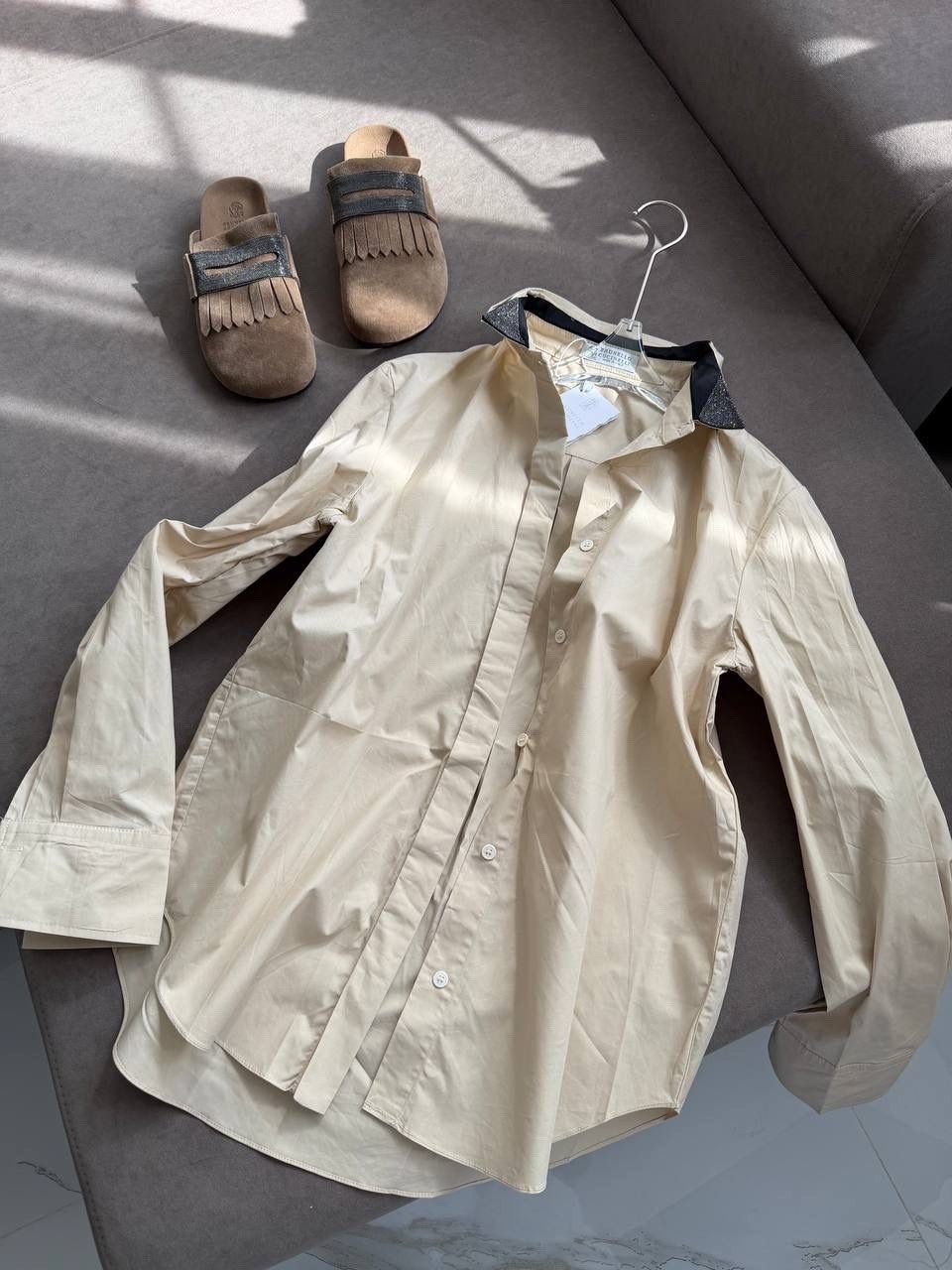 женская рубашка,повседневная рубашка,бежевая рубашка,стильная рубашка оверсайз,рубашка свободная