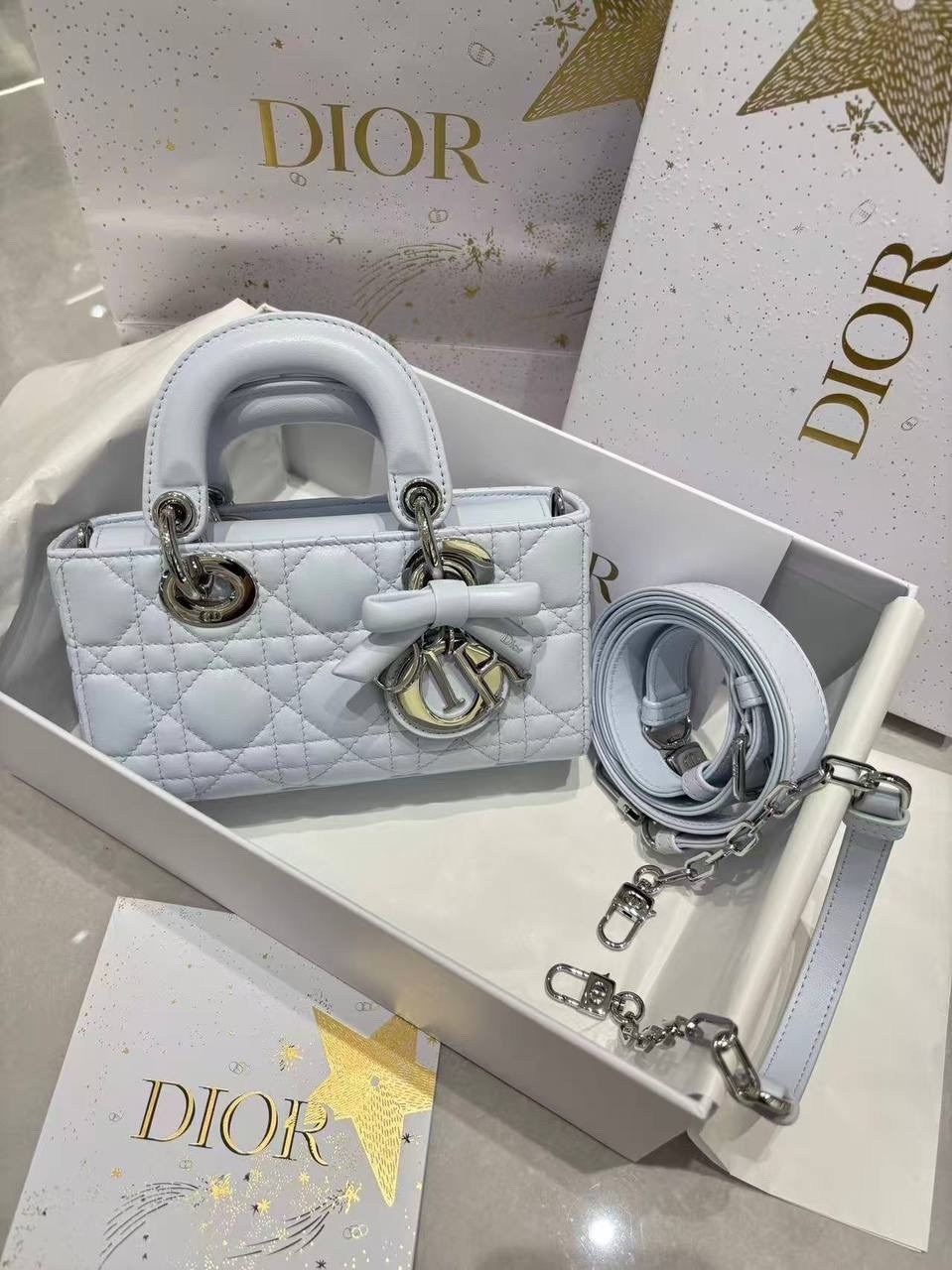 dior сумка,сумки диор,сумка диор белая,сумка кристиан диор маленькая,женская сумка dior
