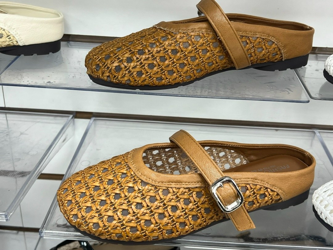 ,летняя женская ,женская ,плетеные босоножки,модные тапочки