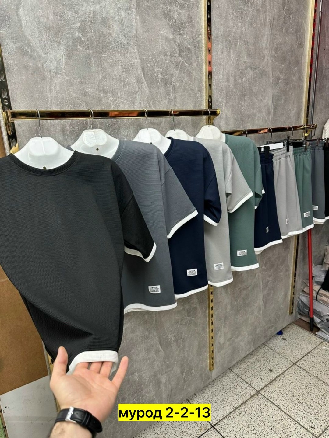 костюм спортивный мужской летний с шортами,костюм спортивный с футболкой и шортами летний,костюм мужской спортивный летний,костюм спортивный мужской,спортивный костюм с футболкой и шортами