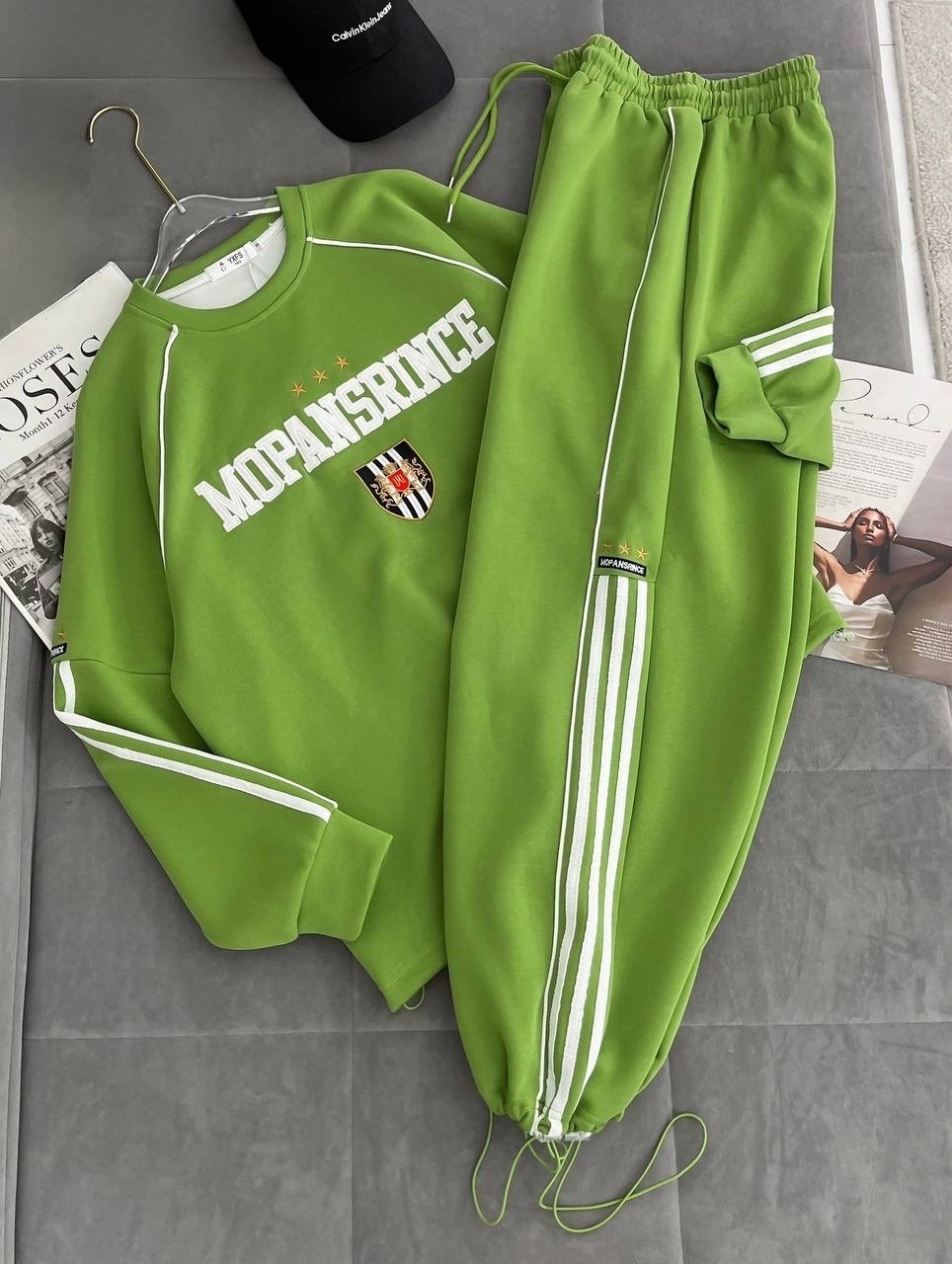 костюм спортивный,спортивные костюмы женские,стильный спортивный костюм,спорт костюм женский,спортивные костюмы адидас