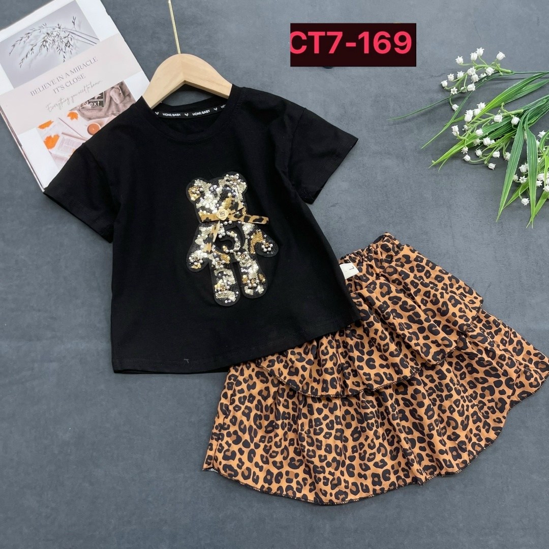 костюм для девочек,комплект одежды девочке,костюмчик,футболка леопард и юбка комплект,одежда для девочек