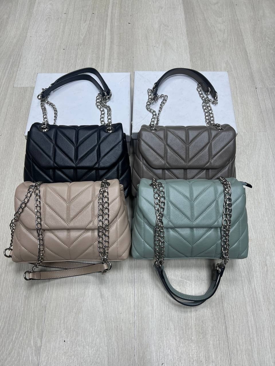 сумка,сумки женская,модная сумка,сумка кросс боди женская,сумка на цепочке