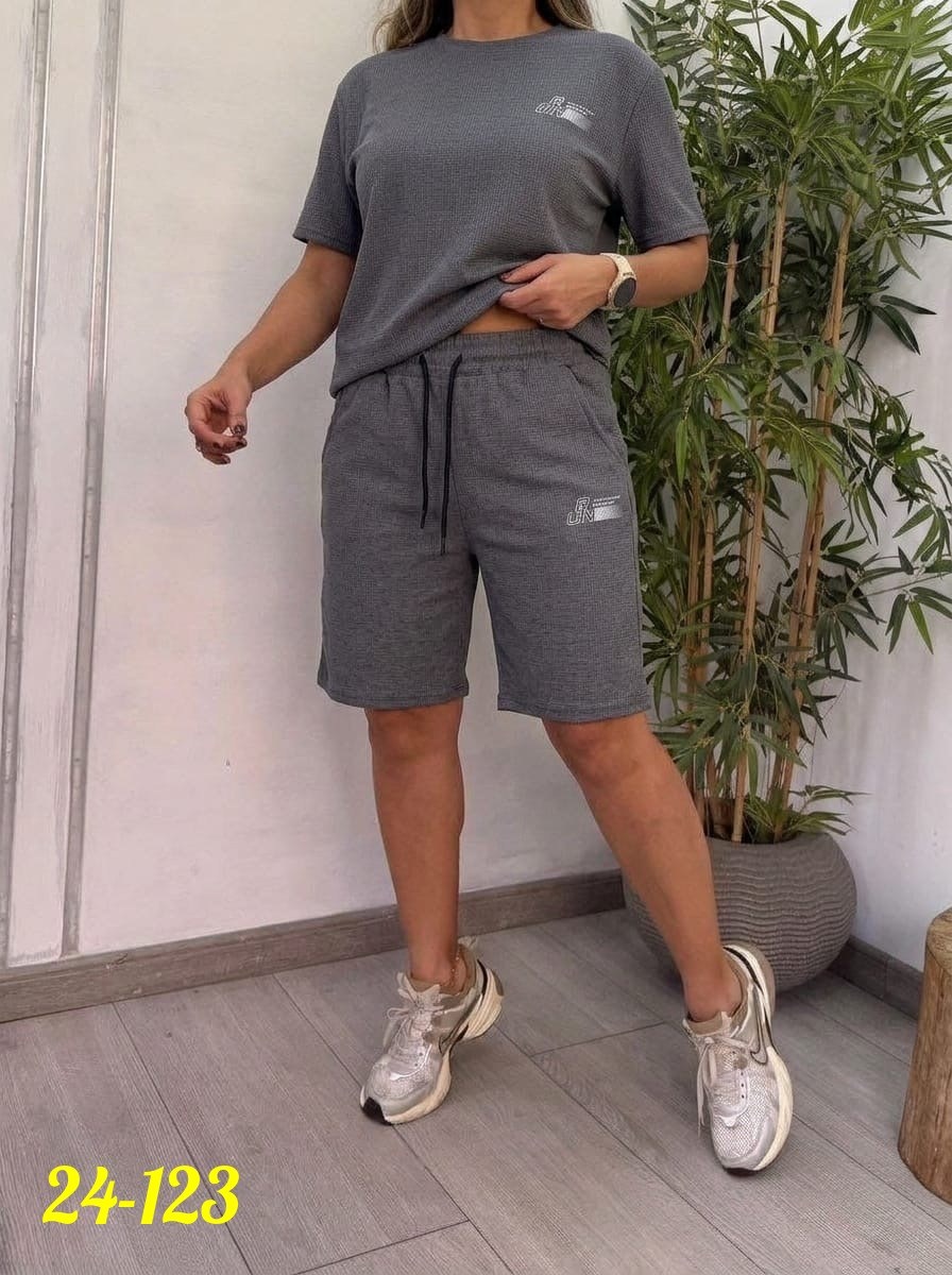 костюм женский,костюм спортивные женские костюмы,тонкие спортивные костюмы женские,летние костюмы женские,женские костюмы спортивные