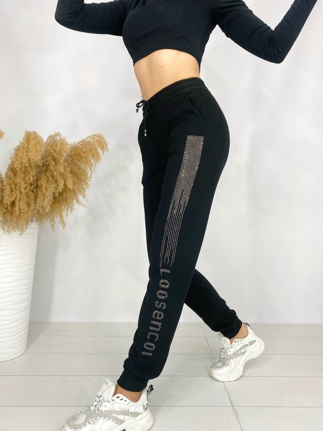 брюки спортивные женская,спортивные штаны со стразами,женские спортивные штаны,спортивные штаны зимние утепленные джоггеры со стразами,брюки спортивные со стразами