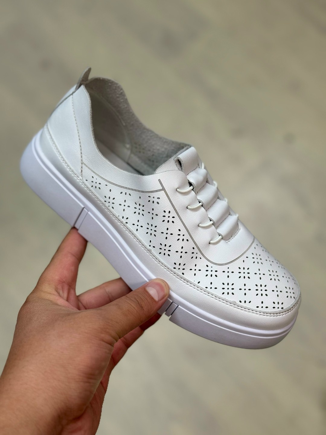 ,женские кроссовки,кеды женски,кеды женские,женская