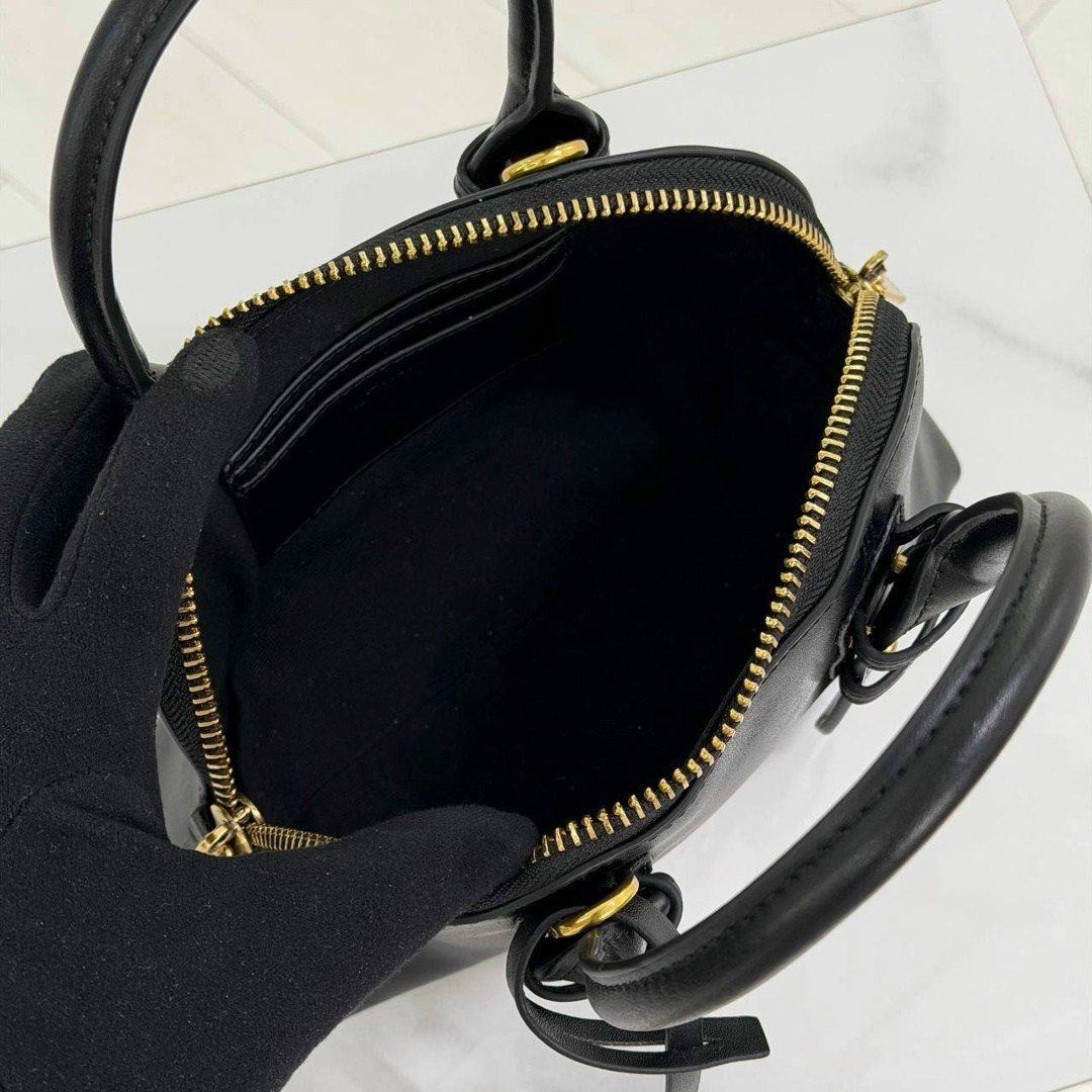 сумка pinko,женская сумка pinko,сумка тоут pinko,сумка в стиле pinko,сумка pinko черный