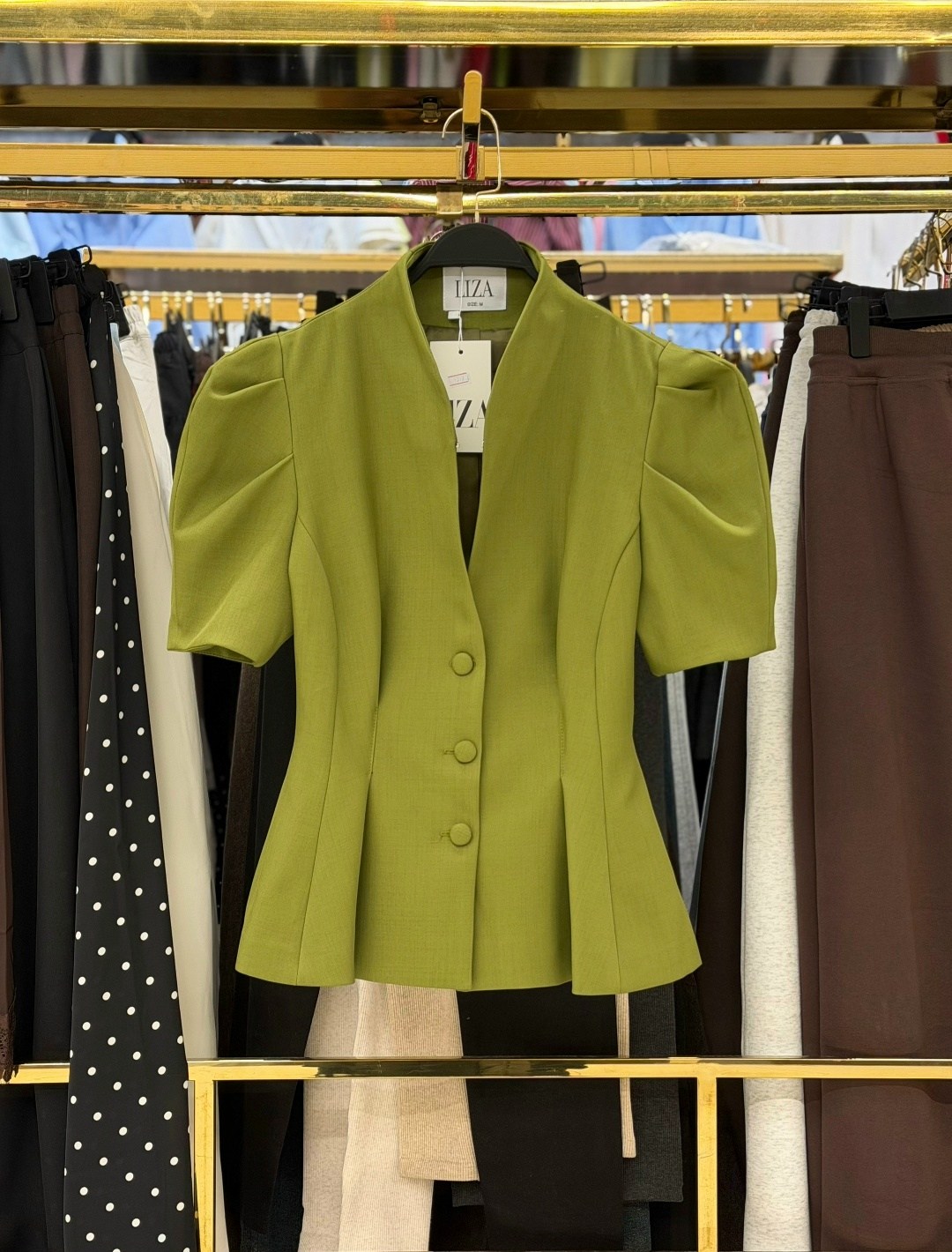 брючный костюм,жакет приталенного кроя love republic,приталенный жакет,жакет,пиджак женский