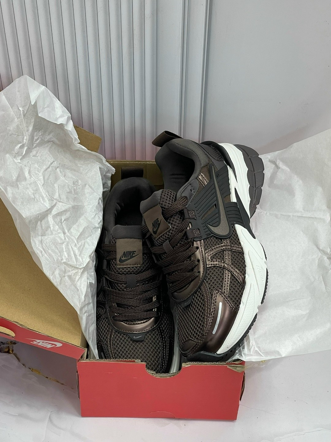 кроссовки nike,кроссовки nike v 2 k run,женские повседневные кроссовки nike v2k run коричневый,кроссовки,женские кроссовки nike
