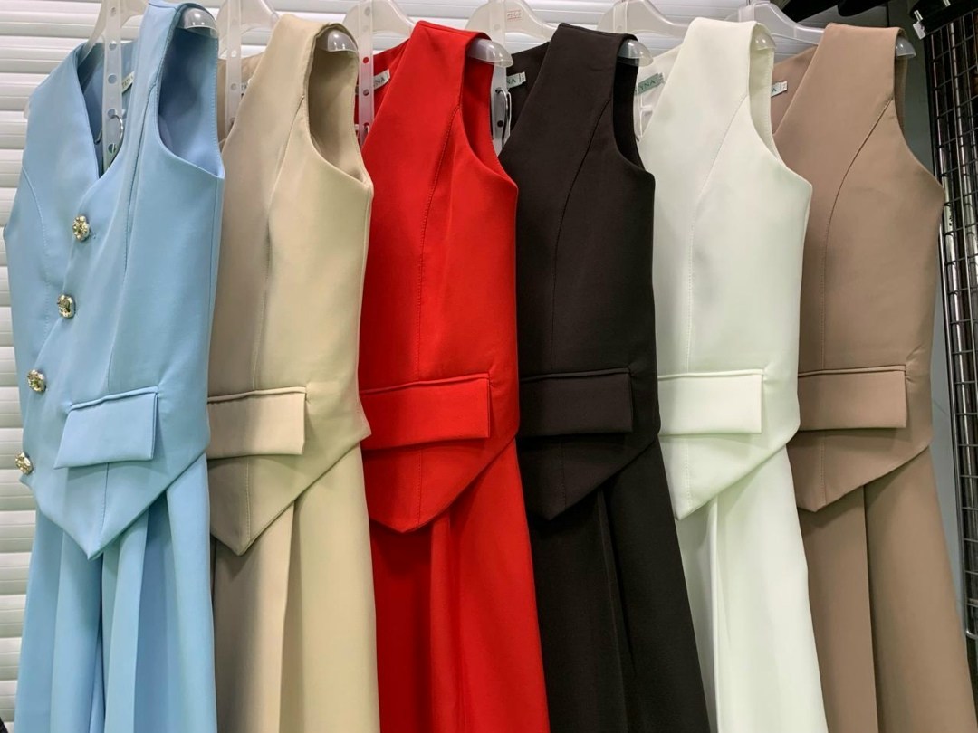 жилет удлиненный,жилетка женская,платье жилет империал,костюм жилет,женские жилеты