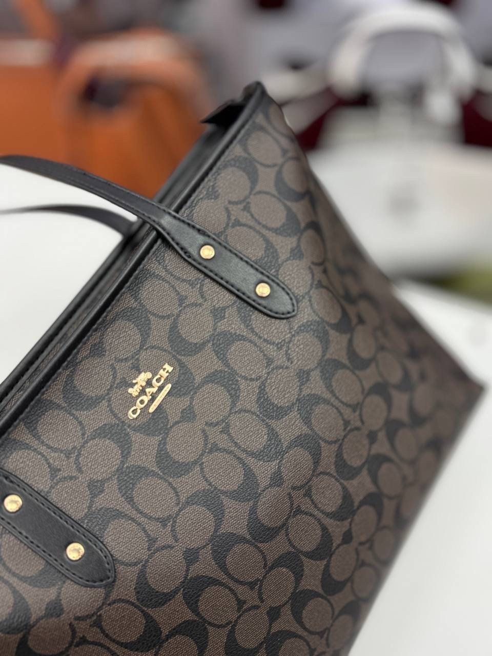 женская сумка coach,сумка шоппер coach,сумка coach шоппер большая,сумка coach оригинал питон бежевая,сумка coach