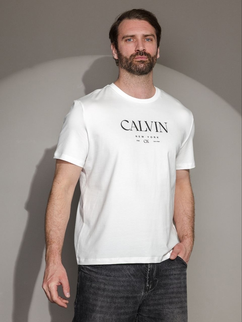 мужская футболка calvin klein,футболка calvin klein,женские футболки calvin klein,футболка кельвин кляйн,футболка кельвин кляйн белая