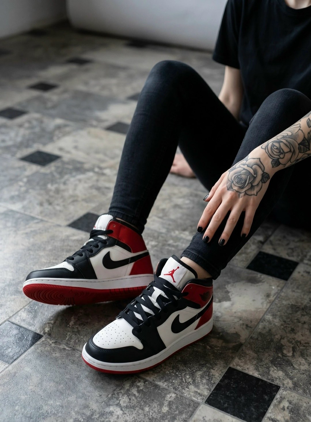 nike air jordan 1,nike air jordan 1 mid,nike air jordan 1 retro high og,jordan 1 mid gym red black white,кроссовки nike air jordan 1 retro high
