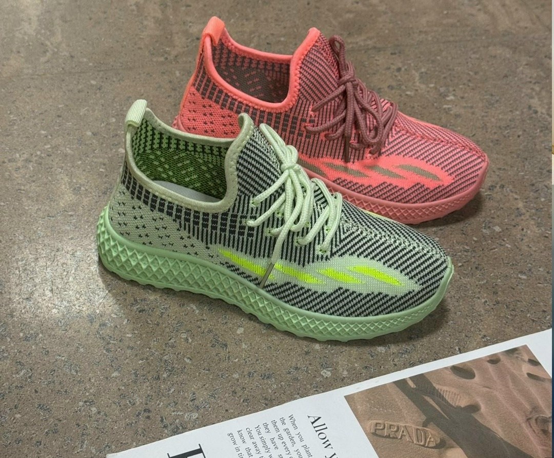 кроссовки,кроссовки женскиe,adidas yeezy boost 350 зеленые,кроссовки женские летние,кроссовка
