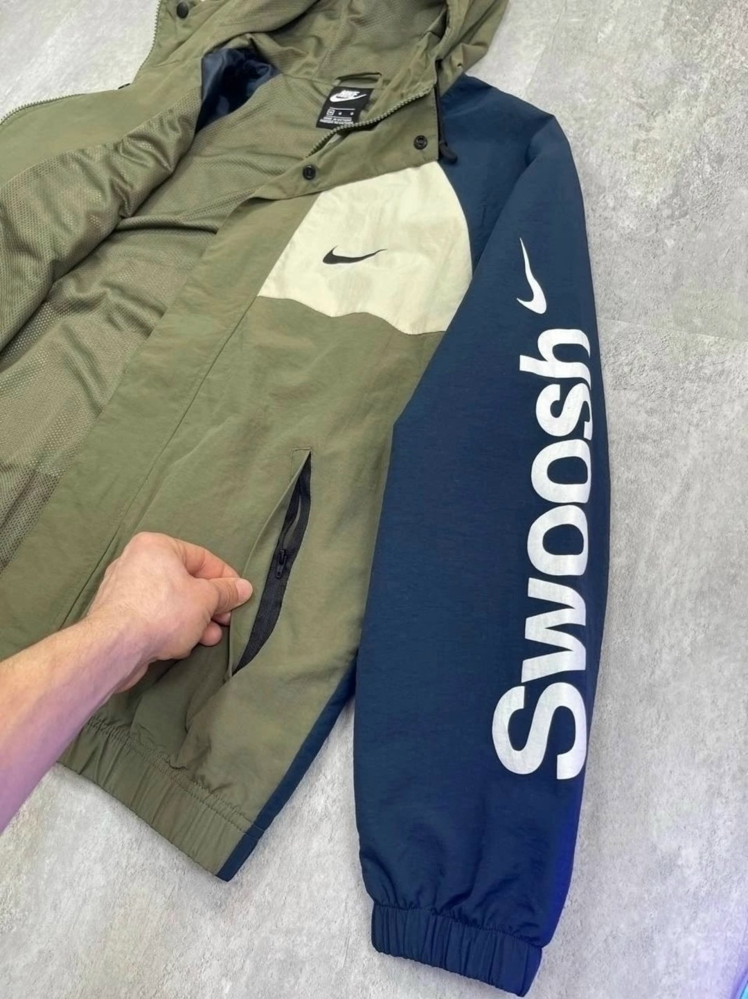 nike ветровка,мужская куртка nike,бомбер nike,куртка мужская спортивная,куртка nike sportswear swoosh