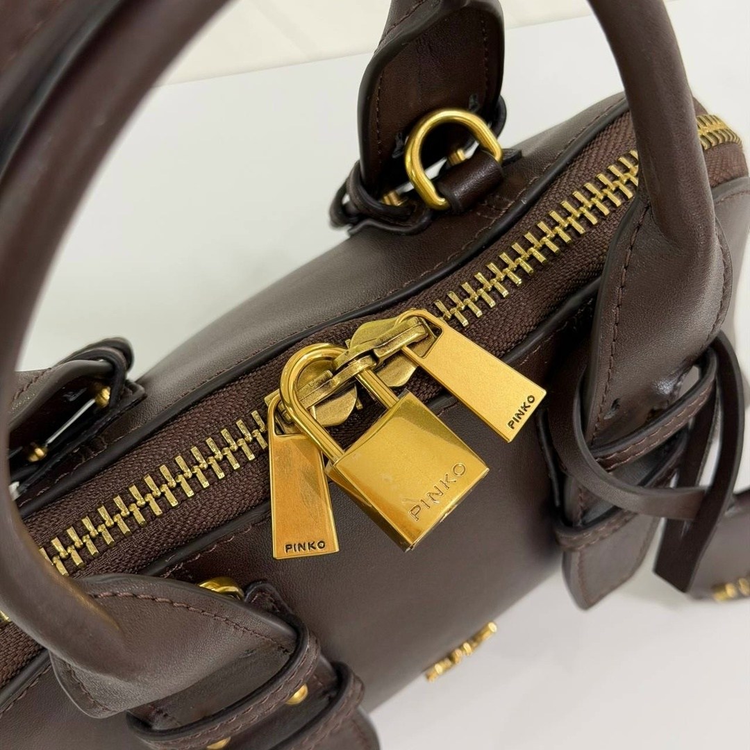 сумка,сумка женская,кожаная сумка,сумка элегантная,сумка классическая