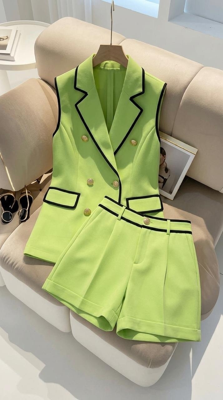 костюм жилет,костюм с жилеткой,костюм женский,женские жилеты,женский костюм с шортами