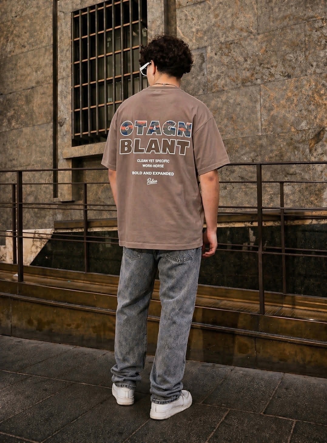 футболки мужские оверсайз,белая футболка оверсайз,футболка бордшоп оверсайз классик,футболка мужской бордшоп1 белый оверсайз повседневный