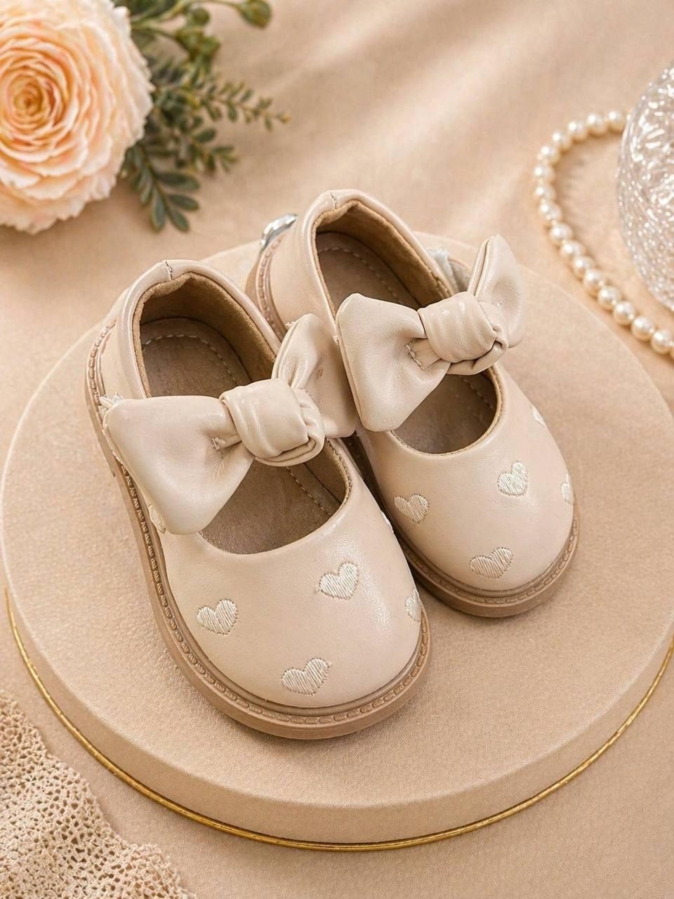 кожаные туфли для девочки,детские туфли,туфли детская,туфли для девочек,