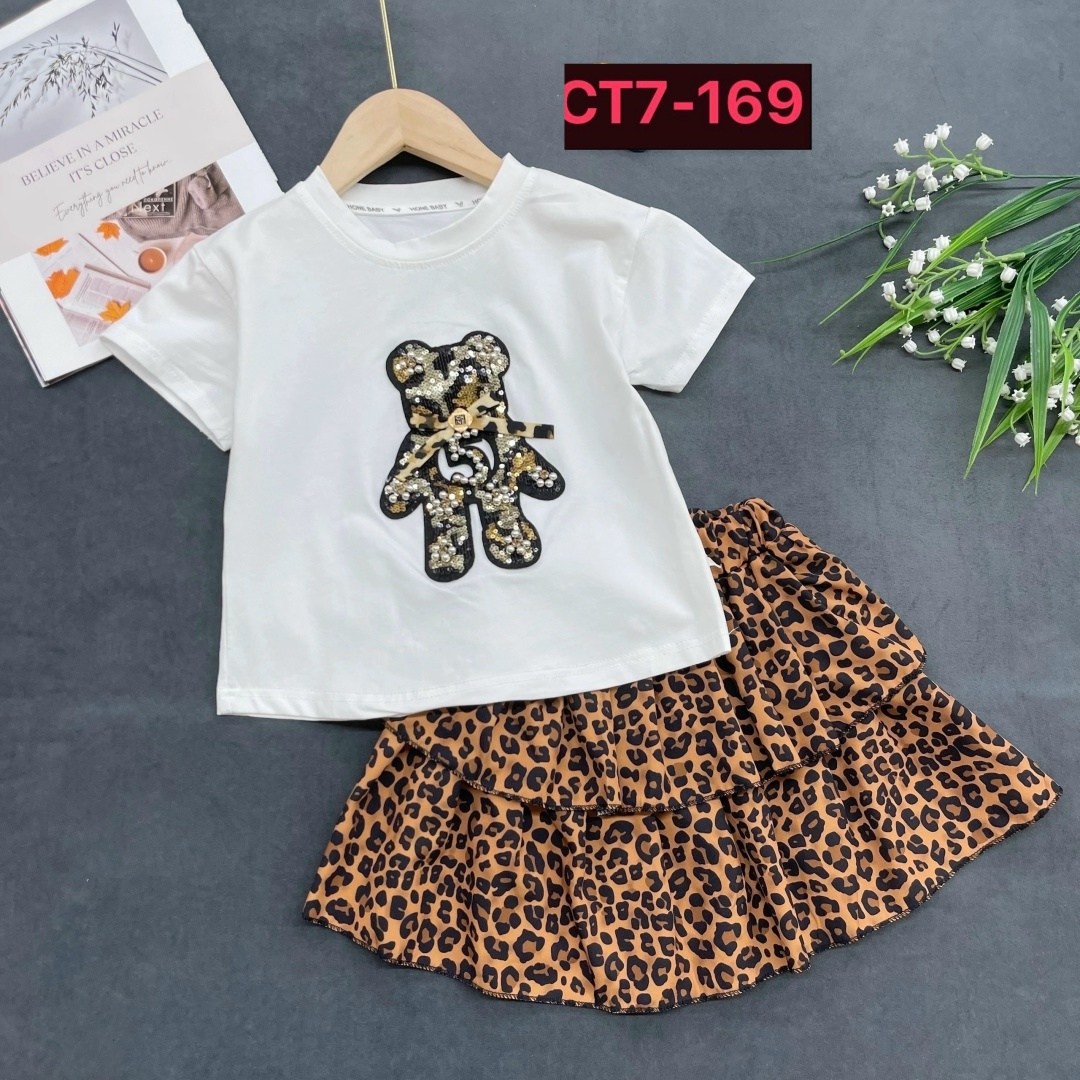 костюм для девочек,комплект одежды девочке,костюмчик,футболка леопард и юбка комплект,одежда для девочек