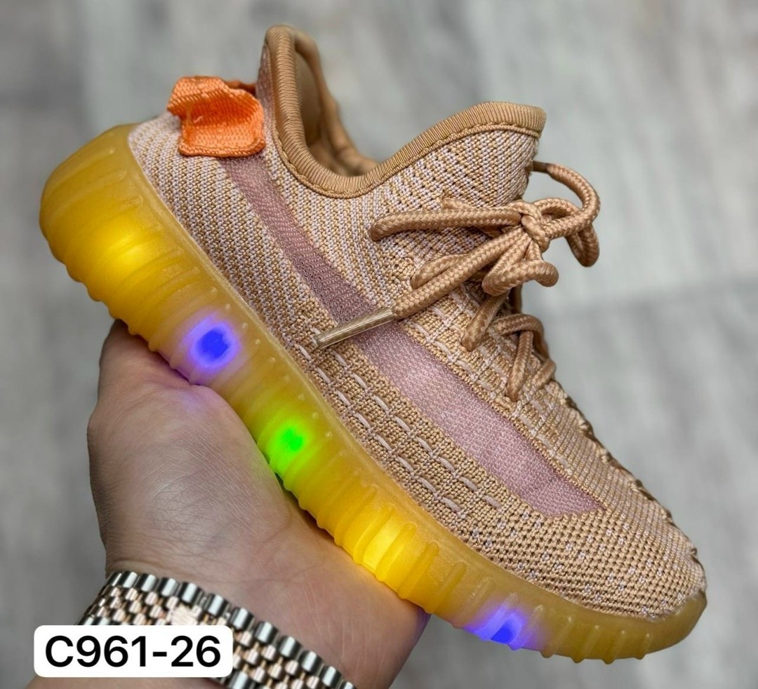 кроссовки изики детские светящиеся,кроссовки детские изики,кроссовки,кроссовки женскиe,детские кроссовки