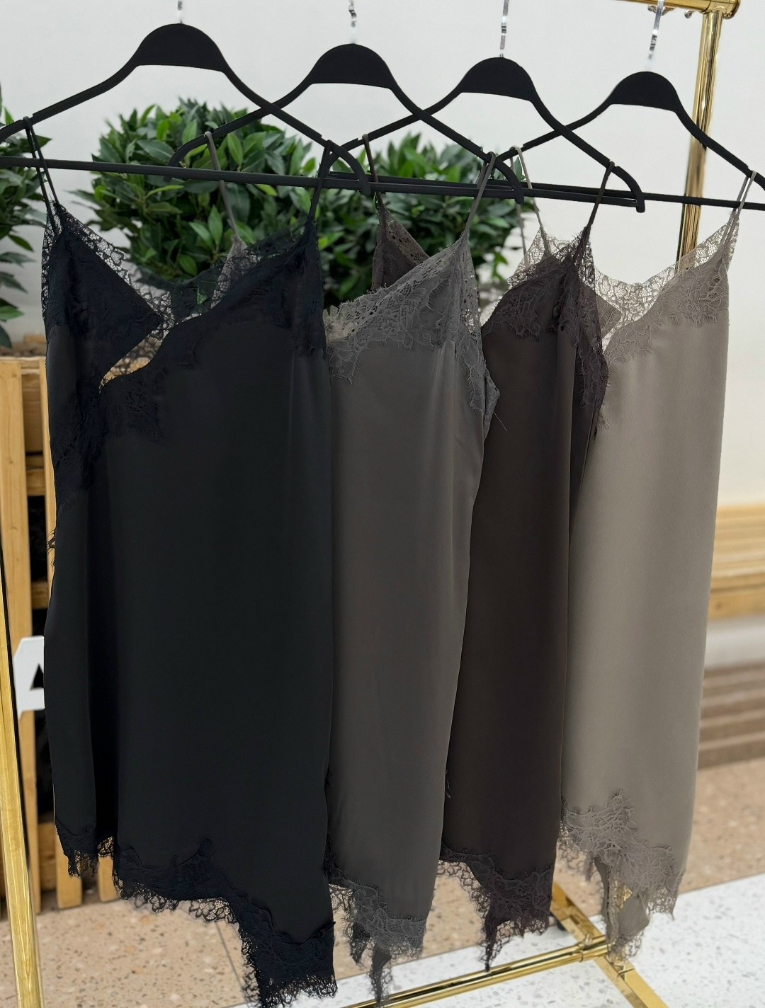 шелковое платье,кружевное платье,стильное платье,платье комбинации