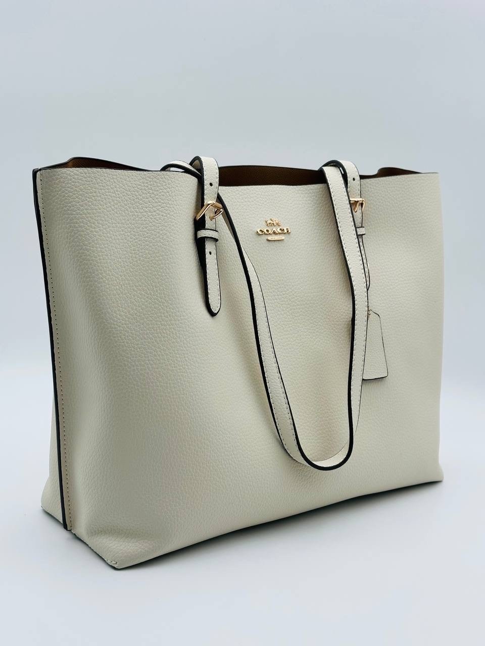 сумка coach,женская сумка coach,сумка тоут coach молочно-белая,женская сумка,сумка coach шоппер на плечо