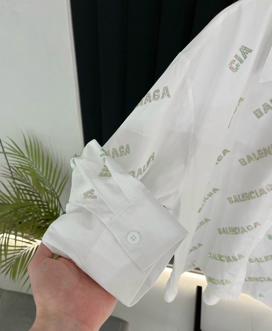 женская рубашка,рубашка модная,рубашка женская белая,рубашка стильная,рубашка белая