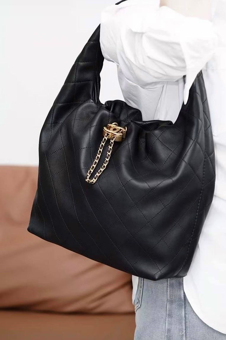 сумка с цепочкой,модная сумка,сумка,женская сумка,сумка стеганая