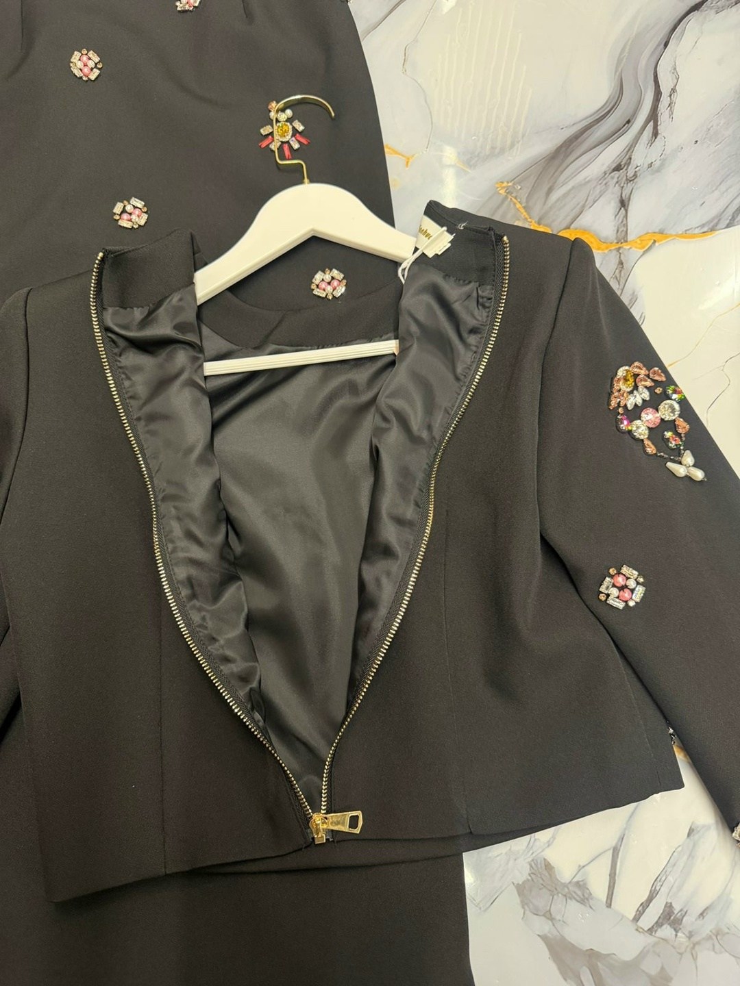 элегантный наряд,элегантное платье,модное платье,платье стильное,платье футляр