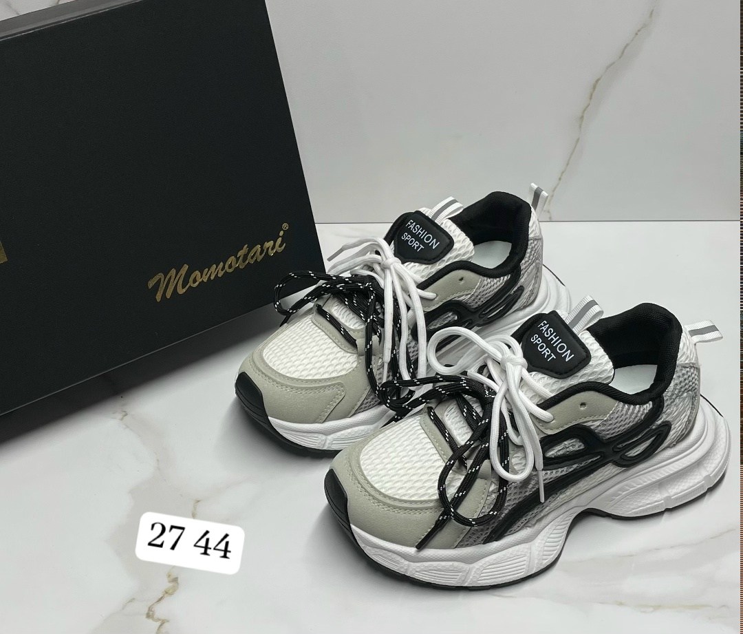 кроссовки женскиe,кроссовки,кроссовки брендовые,модные кроссовки,женские массивные кроссовки