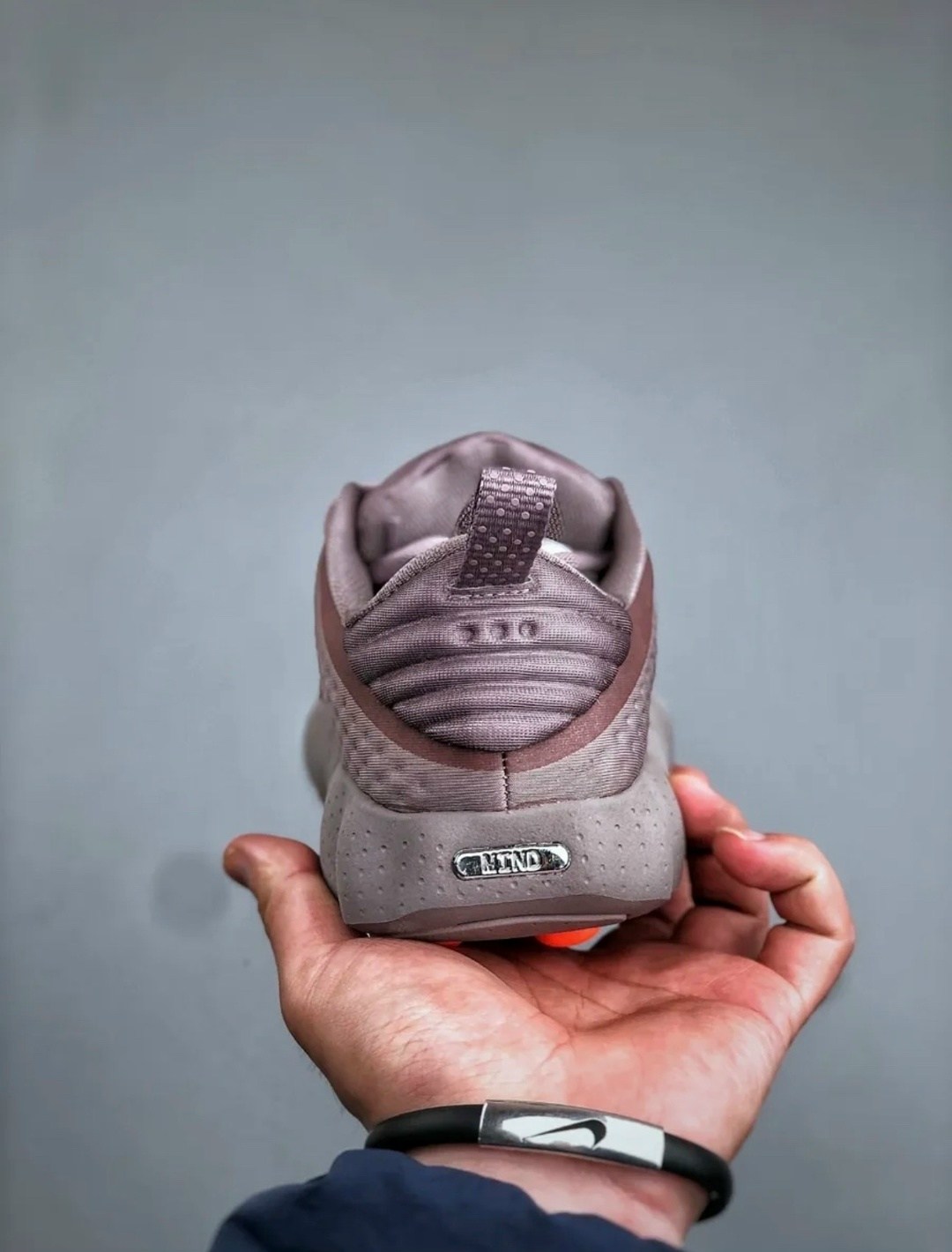 кроссовки,кроссовки nike,nike mind 002,кроссовки найк,умные кроссовки
