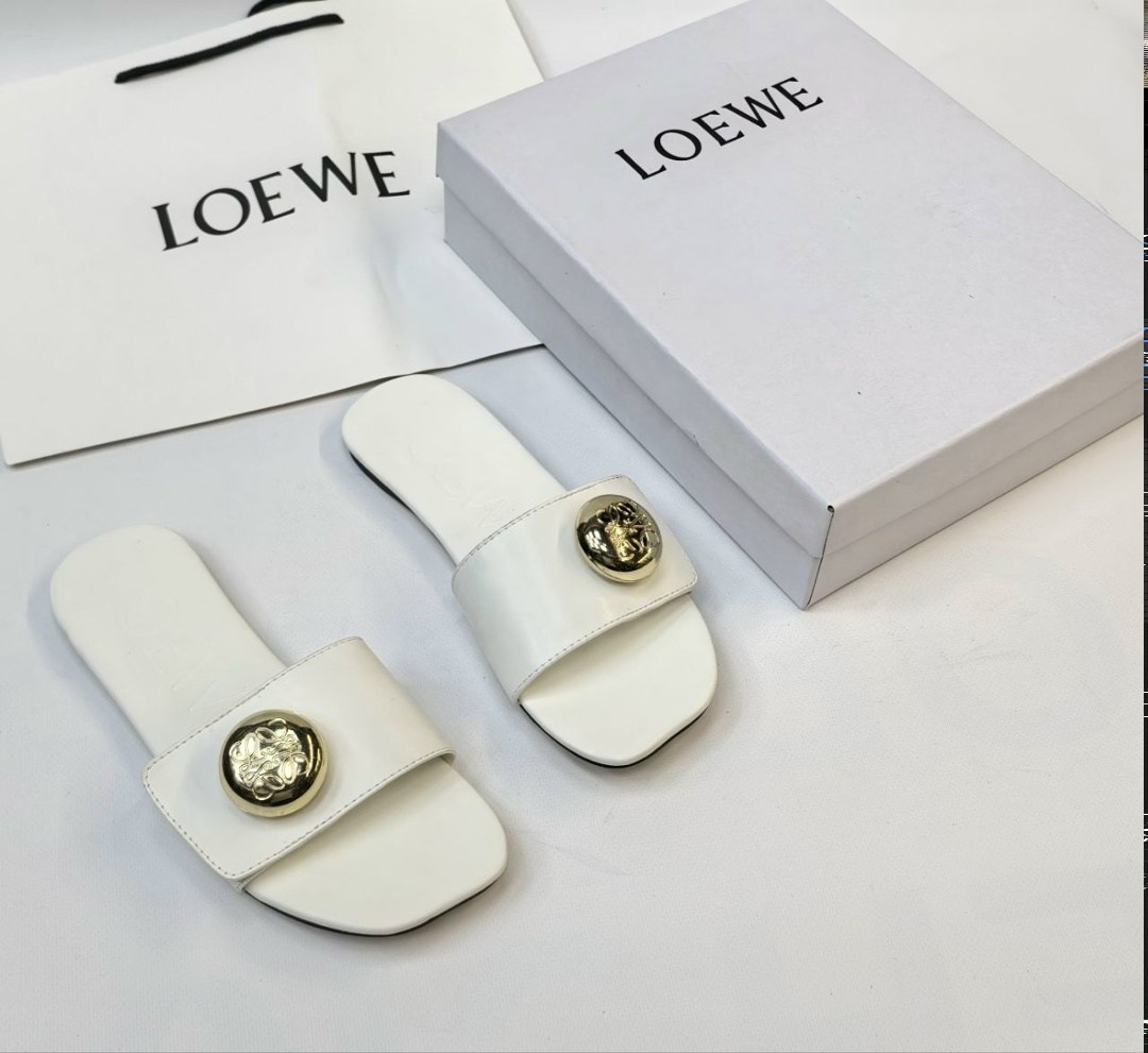 шлепанцы женские,,шлепки женские,белые шлепанцы,модные тапочки