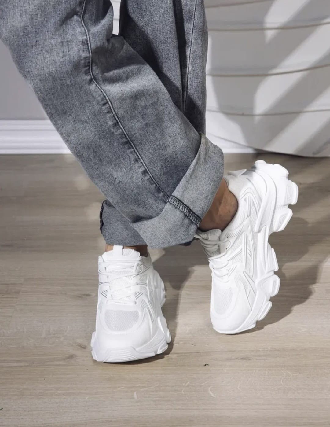 кроссовки женскиe,кроссовки,кроссовки женские белые,белые кроссовки,модные кроссовки