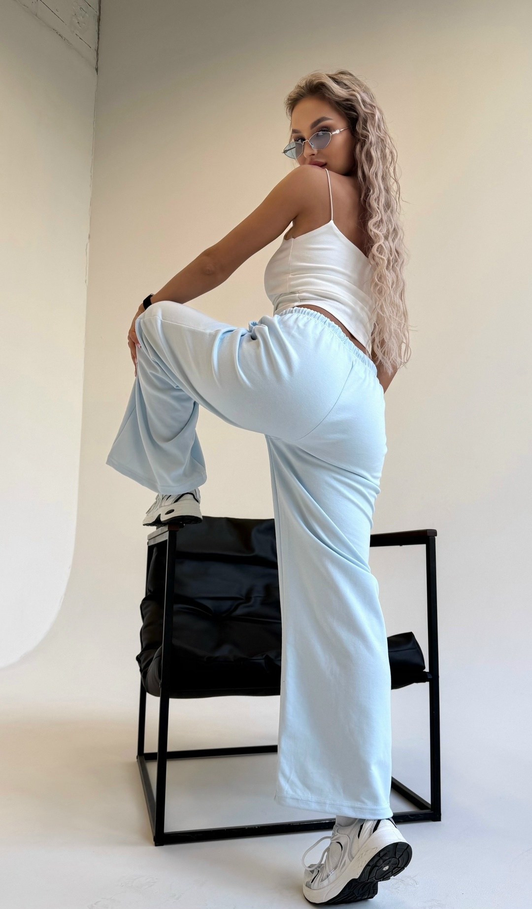 спортивные брюки женские,cпортивные штаны женские,брюки спортивные,спортивные штаны женские широкие,розовые брюки