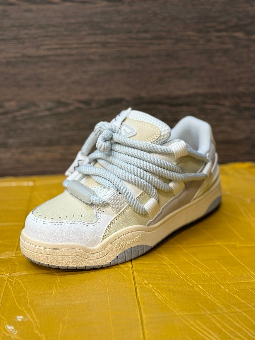 удобные кроссовки,повседневные кроссовки,модные кроссовки,,кроссовки оригинал