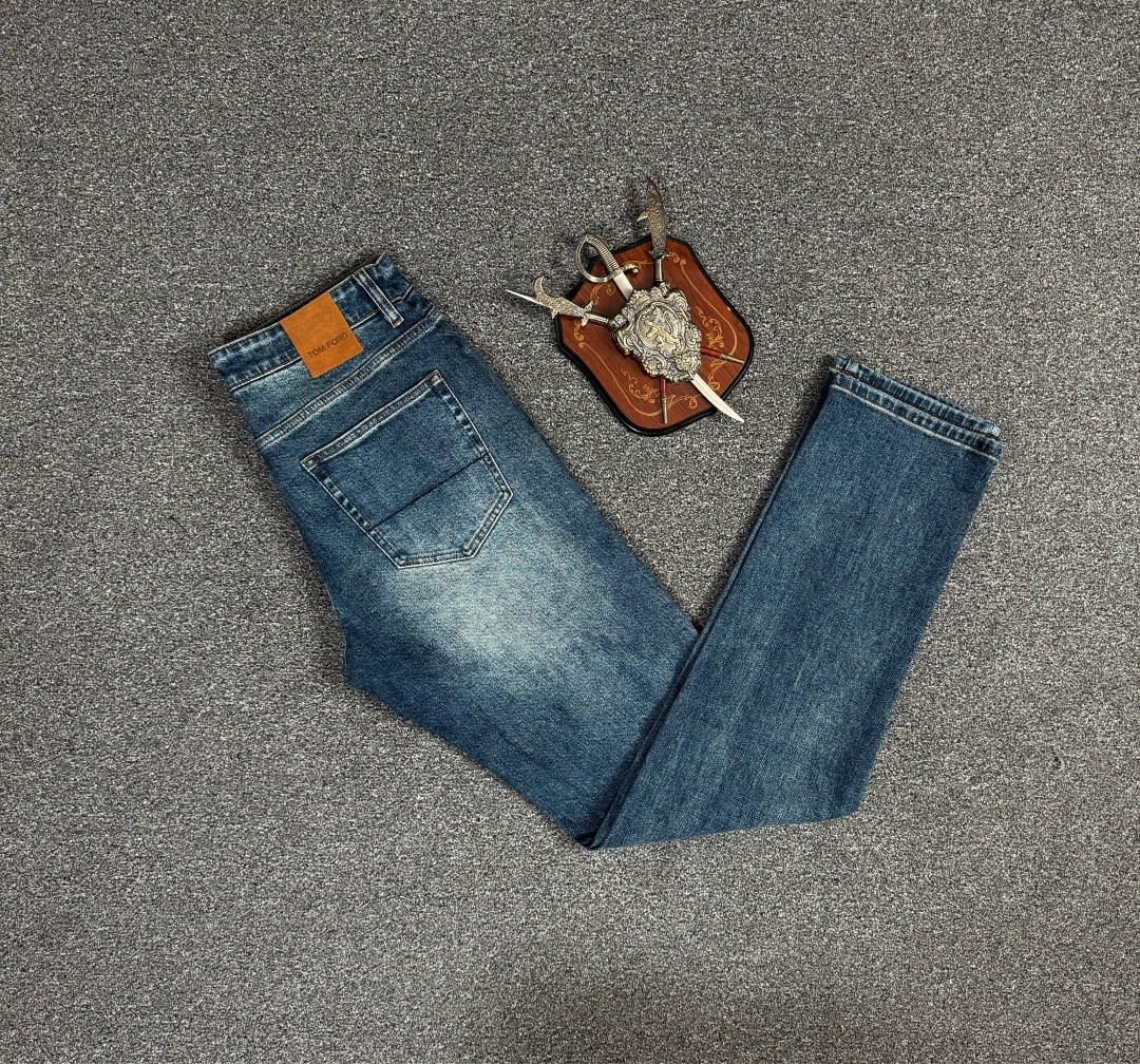 мужские джинсы,мужские классические джинсы,джинсы мужские прямые,модные мужские джинсы,джинсы для мужчин