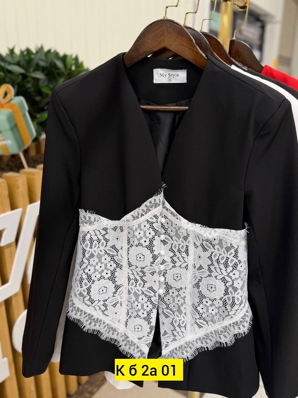 жакет с кружевом,пиджак с кружевом,пиджак