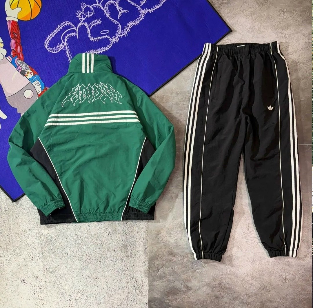 брюки спортивные adidas originals sst tp,штаны адидас,спортивный костюм adidas,брюки спортивные adidas originals,костюм адидас