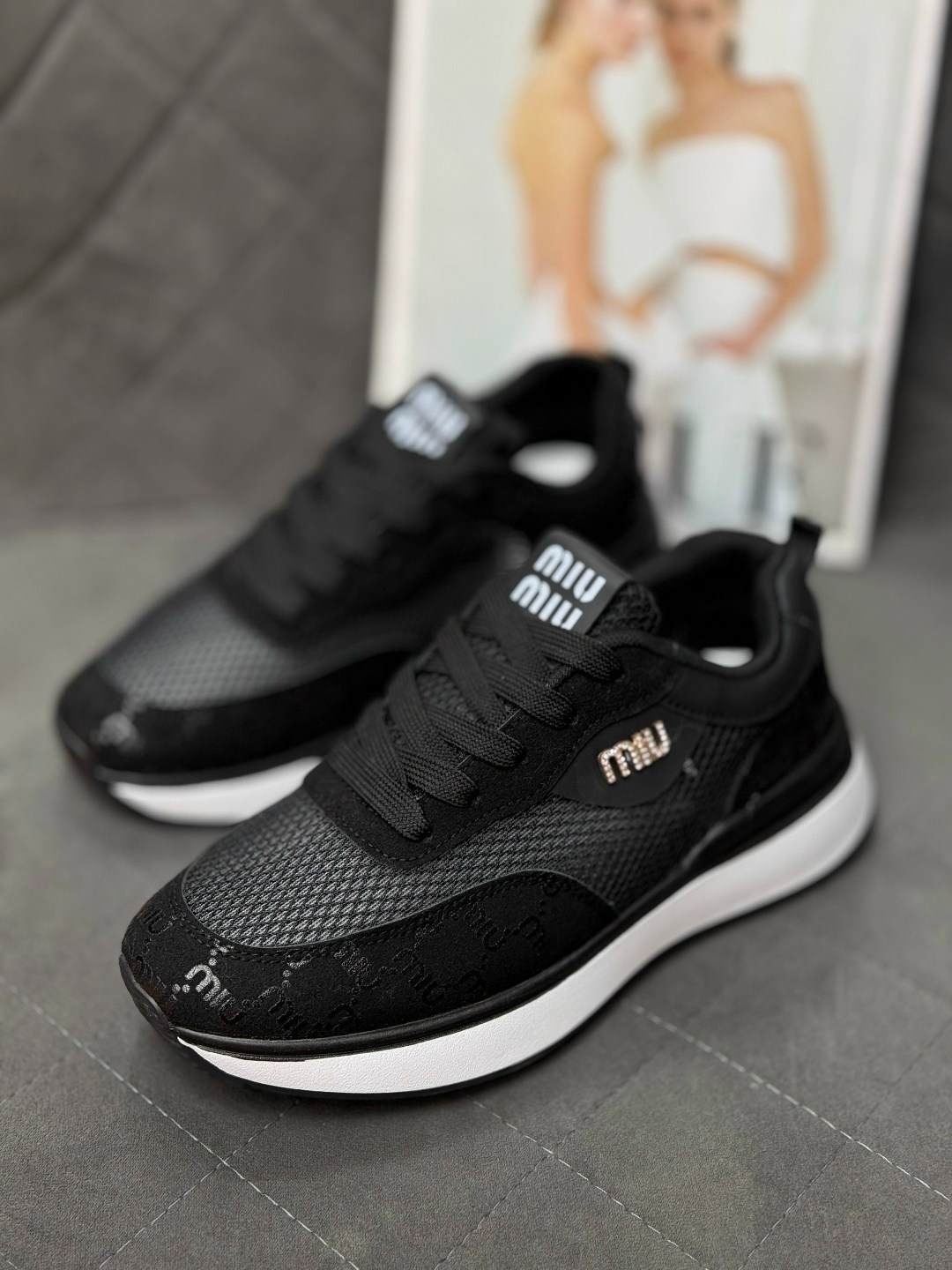 ,женские кроссовки,кроссовки замш, женская,модные кроссовки