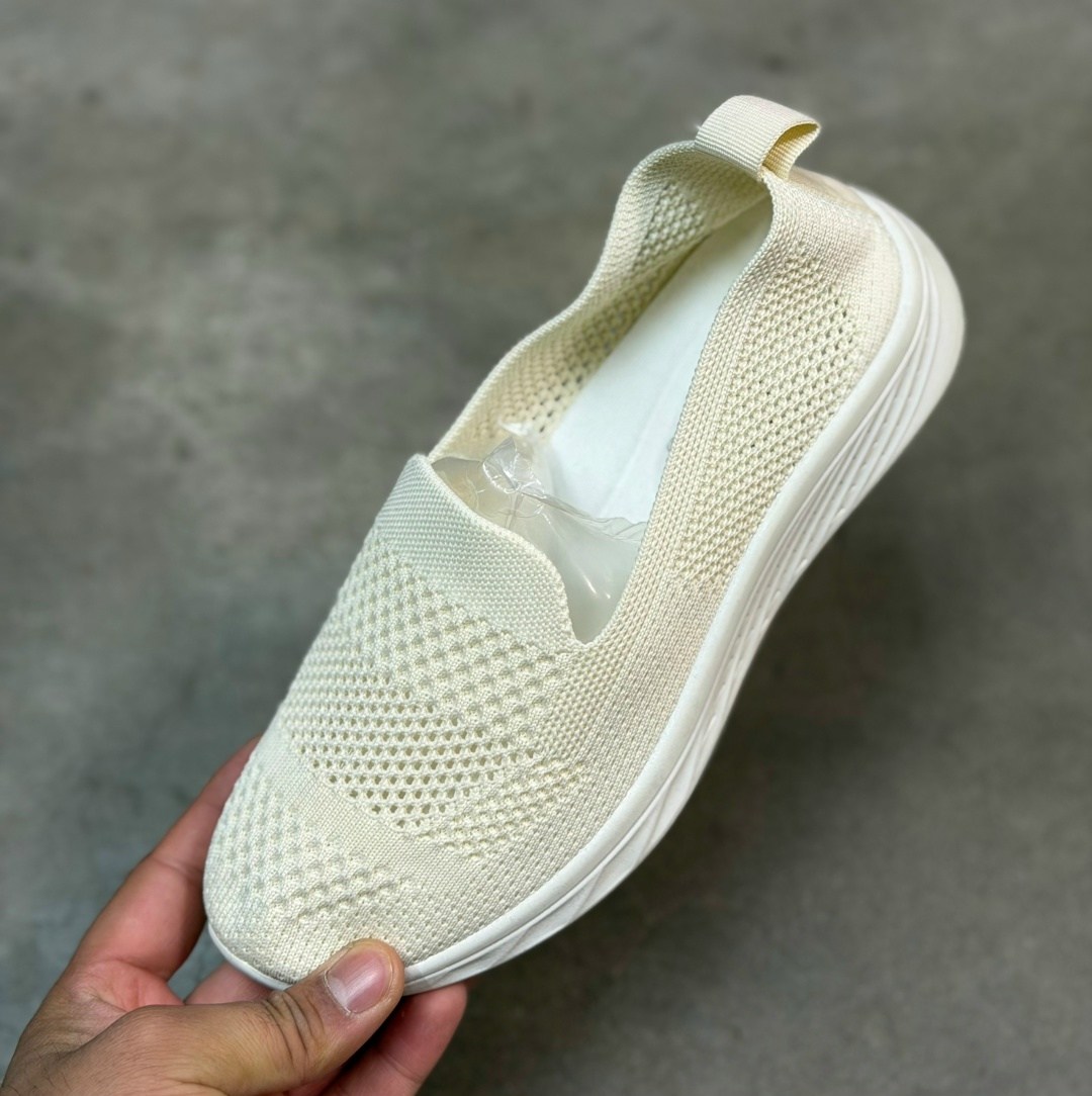 ,кроссовки женские,слипоны женские,слипоны кроссовки, женская