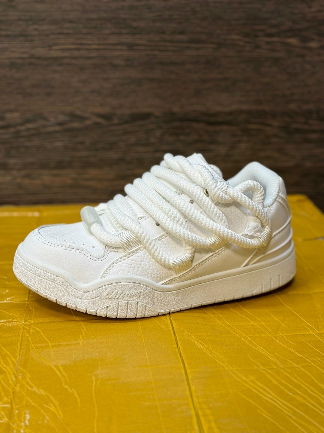 удобные кроссовки,повседневные кроссовки,модные кроссовки,,кроссовки оригинал