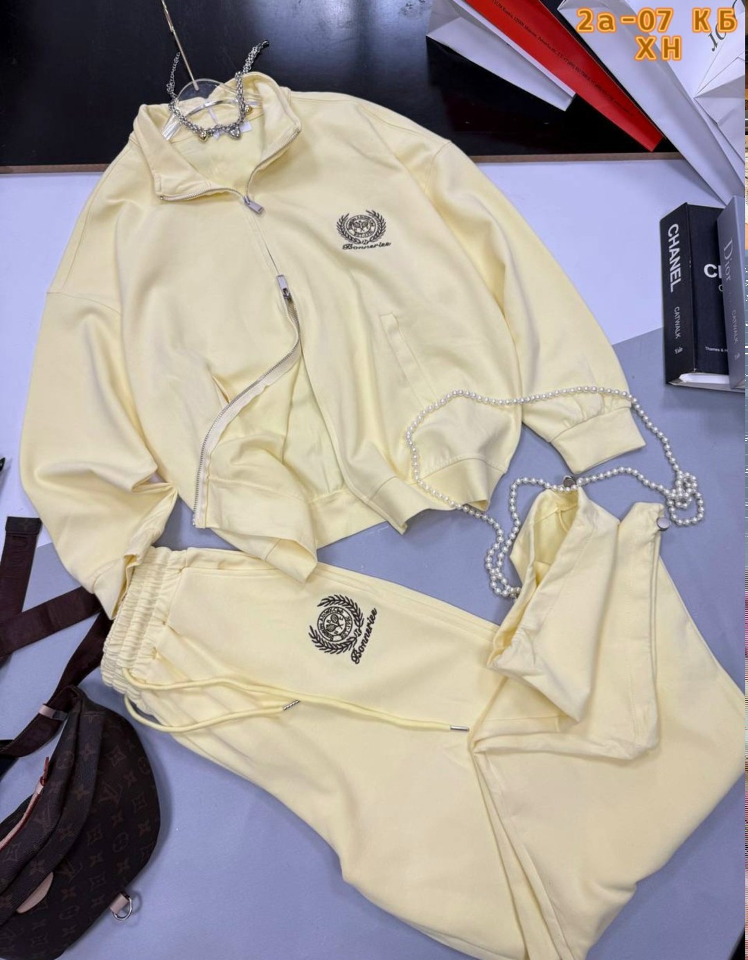 спортивные костюмы женские,костюм двойка,спортивные костюм,женские костюмы,костюм двойка женская