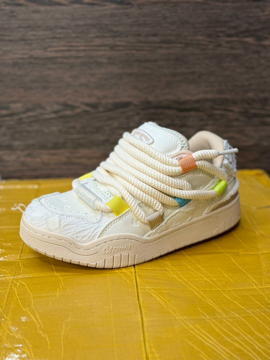 удобные кроссовки,повседневные кроссовки,модные кроссовки,,кроссовки оригинал